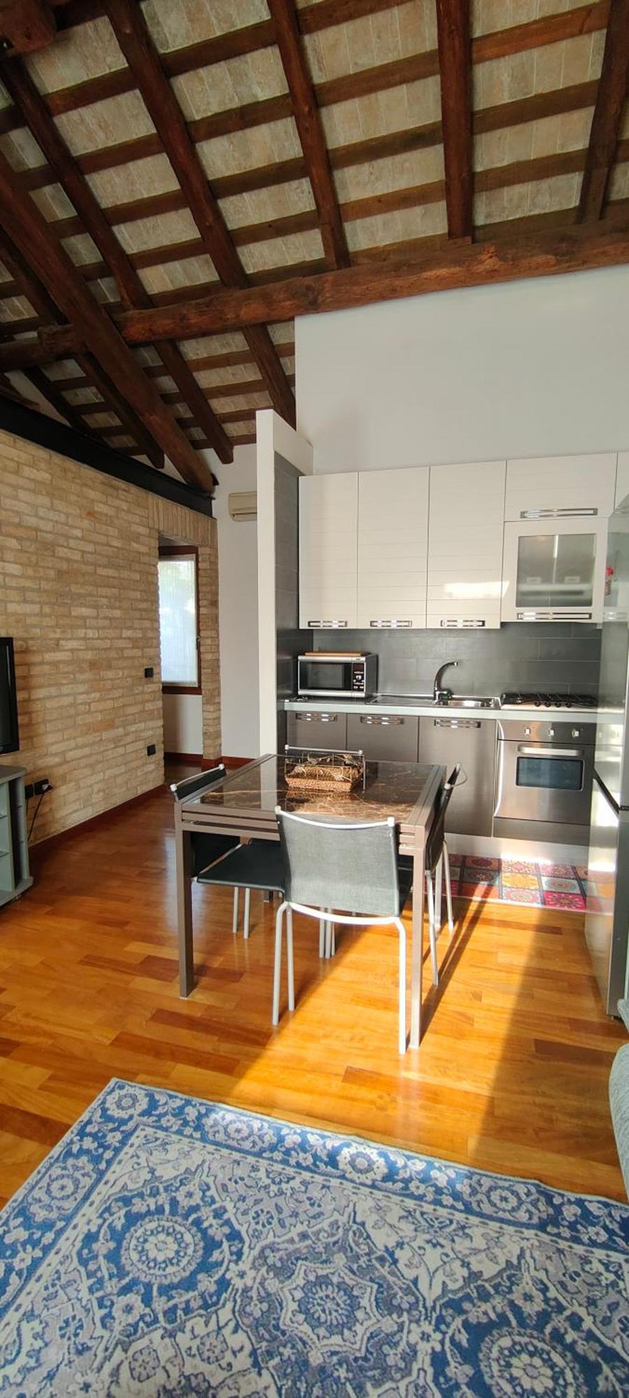 Urban 34 Apartment เตรวิโซ ภายนอก รูปภาพ